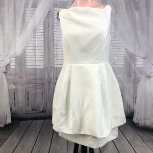 NWT Keepsake White Disillusion Dress Size M